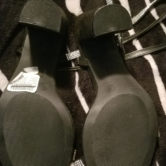 Trendy diamond Lace up block heels 💎 - Picture 4 of 5